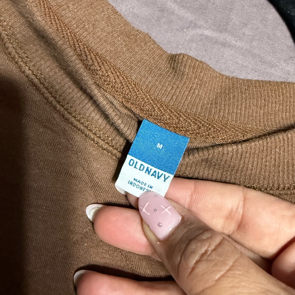 Old Navy Light Brown Crewneck Sweater with Relaxed Fit and Long Sleeves - Picture 2 of 4